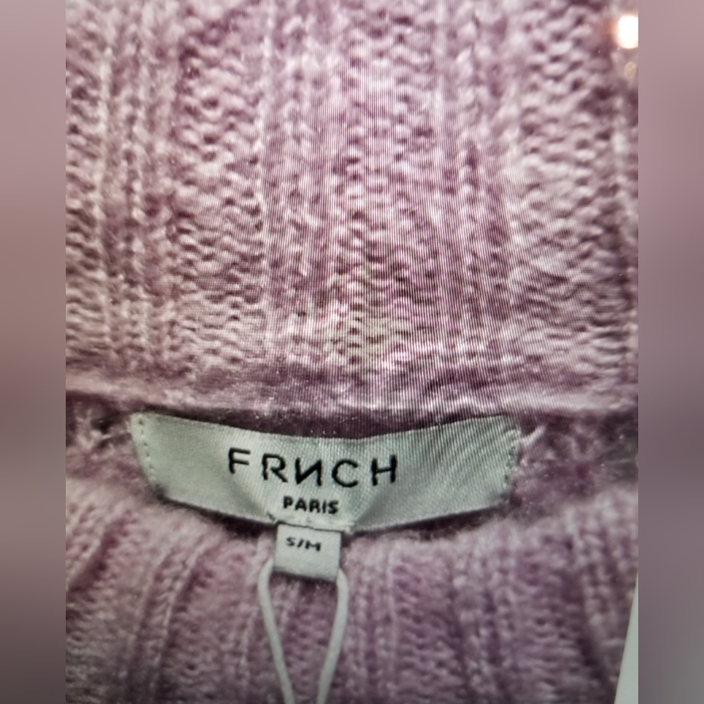 NWT FLUFFY CUDDLE READY YUMMY LAVENDER SWEATER SIZE SMALL MEDIUM - Picture 4 of 7